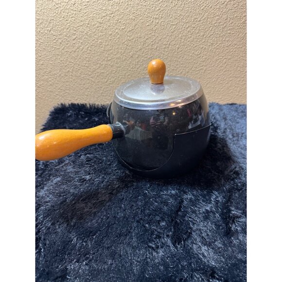 Vintage Aluminum  Fondue Pot Warmer With Wood Handle & Lid - Picture 2 of 8